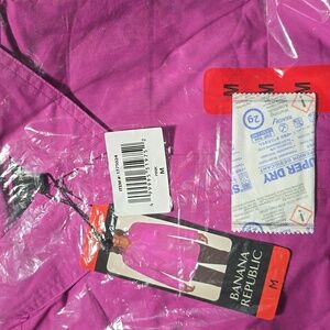 Banana Republic Shirt Ladies Button Down Front Lightweight Size M 8/10 NEW